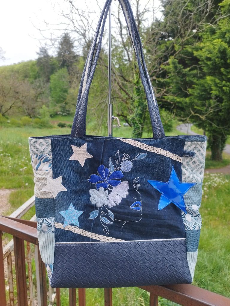 Sac cabas personnalisé dans les tons bleu
Ce modèle unique n'est plus disponible